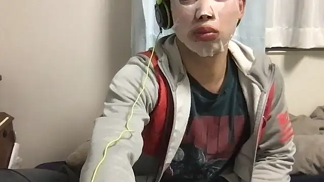 Snapshot of aooya chatting on November 15, 2025, 1:48 pm aooya online show from November 15, 2025, 1:48 pm