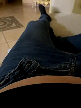 Snapshot of Bionda19 chatting on October 30, 2025, 10:24 am Bionda19 online show from October 30, 2025, 10:24 am