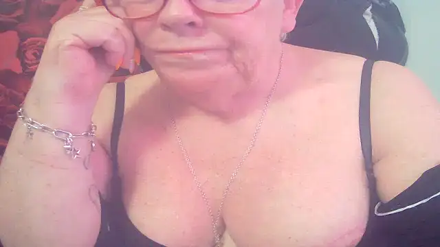 Playful MILF Demi online show from April 13, 2026, 8:18 am
