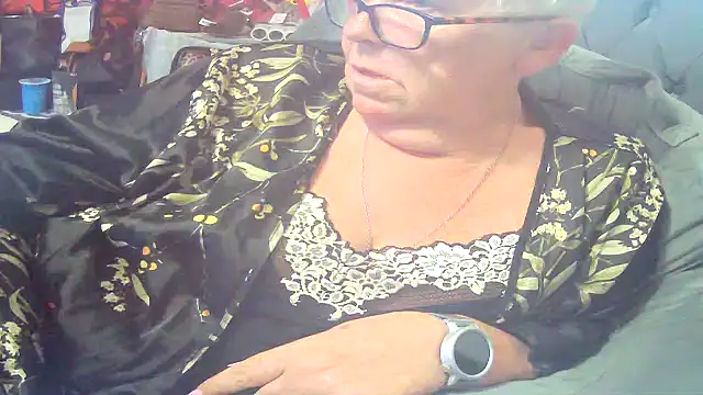 Snapshot of Playful_MILF_Demi chatting on July 15, 2026, 7:48 am Playful MILF Demi online show from July 15, 2026, 7:48 am