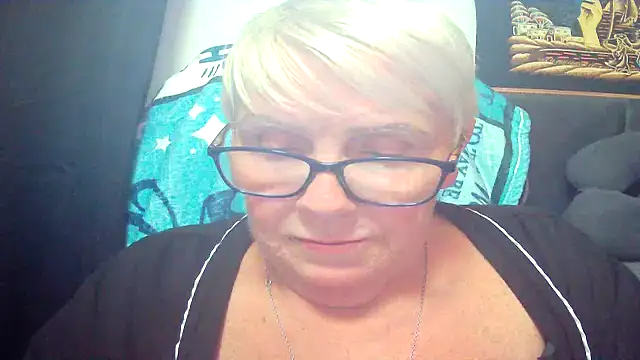 Snapshot of Playful_MILF_Demi chatting on July 24, 2026, 11:01 pm Playful MILF Demi online show from July 24, 2026, 11:01 pm