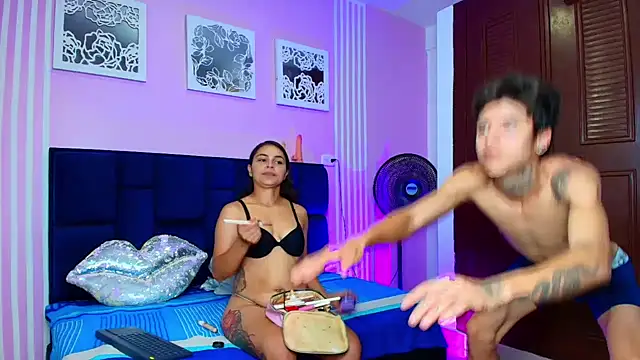 Snapshot of TheKingssRomance chatting on November 5, 2025, 7:17 pm TheKingssRomance online show from November 5, 2025, 7:17 pm