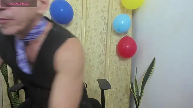  axelking  online show from June 18, 2026, 11:48 am