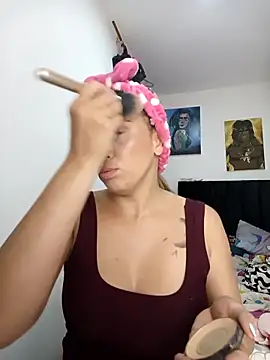 sexy butterfly 1 online show from February 18, 2026, 12:23 pm