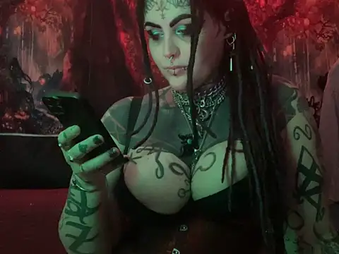 Snapshot of nyxvelon chatting on February 20, 2026, 3:47 pm nyxvelon online show from February 20, 2026, 3:47 pm