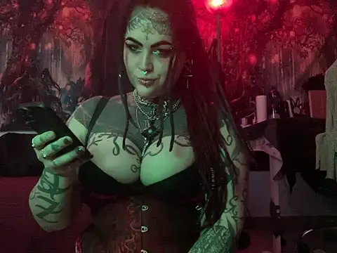 Snapshot of nyxvelon chatting on February 19, 2026, 9:45 pm nyxvelon online show from February 19, 2026, 9:45 pm