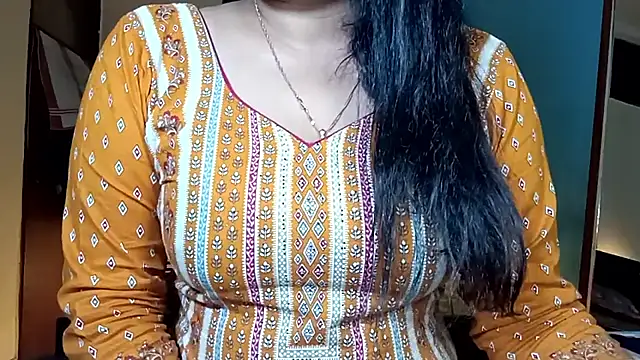 Snapshot of horny_milf_couple chatting on June 14, 2026, 6:20 pm horny milf couple online show from June 14, 2026, 6:20 pm