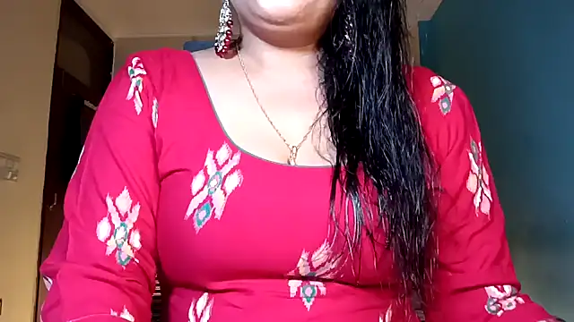 Snapshot of horny_milf_couple chatting on June 9, 2026, 7:26 pm horny milf couple online show from June 9, 2026, 7:26 pm