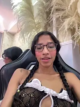 ScarletEvanss  online show from May 3, 2026, 11:04 am