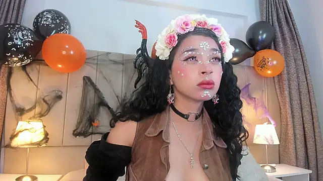 alahia hank online show from October 31, 2025, 7:10 pm