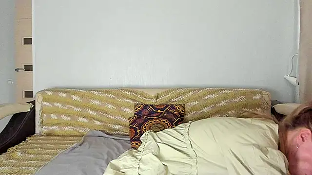 Snapshot of Amalia_Mio chatting on June 21, 2026, 8:53 am Amalia Mio online show from June 21, 2026, 8:53 am