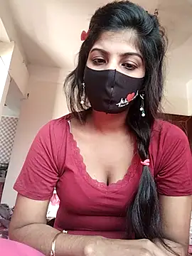 Queen-Any online show from October 13, 2025, 8:38 am