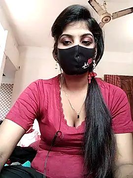 Queen-Any online show from October 11, 2025, 6:25 am