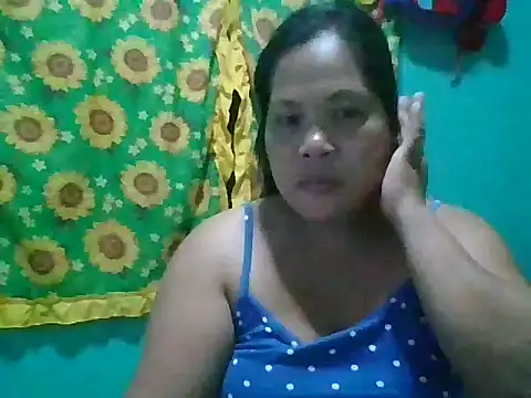 shyhotpinay 32 online show from July 17, 2026, 1:19 pm