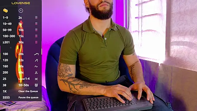 Snapshot of angel_kyrozz chatting on August 2, 2026, 7:11 pm angel kyrozz online show from August 2, 2026, 7:11 pm