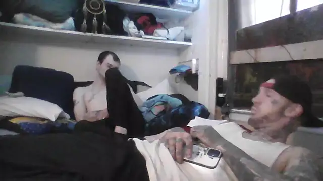 Snapshot of SWAGGDaddy93 chatting on March 17, 2026, 1:03 pm SWAGGDaddy93 online show from March 17, 2026, 1:03 pm