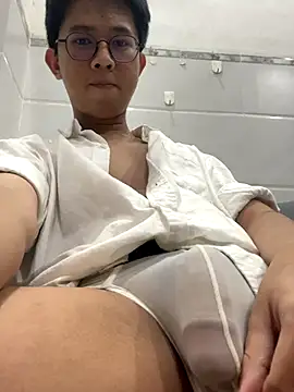 Snapshot of kaiden11233 chatting on October 12, 2025, 10:49 am kaiden11233 online show from October 12, 2025, 10:49 am