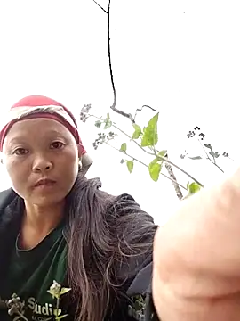 Snapshot of sumaybae chatting on October 16, 2025, 12:52 am sumaybae online show from October 16, 2025, 12:52 am