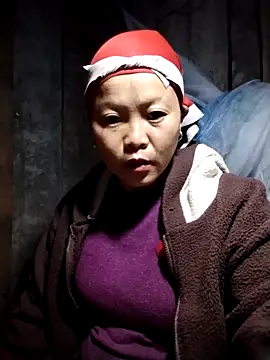 Snapshot of sumaybae chatting on November 18, 2025, 5:05 pm sumaybae online show from November 18, 2025, 5:05 pm