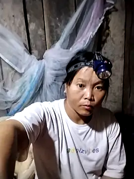 sumaybae online show from April 26, 2026, 3:37 am