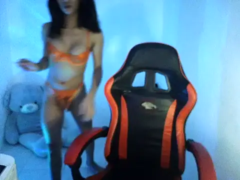 Snapshot of Savana_Maison chatting on November 9, 2025, 9:35 am Savana Maison online show from November 9, 2025, 9:35 am