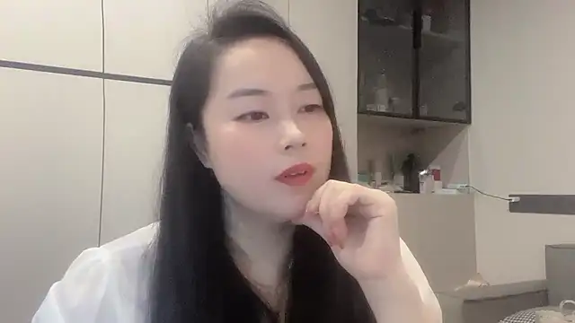 Snapshot of zhiqiu- chatting on October 20, 2025, 5:13 pm zhiqiu- online show from October 20, 2025, 5:13 pm