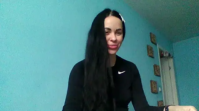 Stefaniyaxq online show from October 10, 2025, 9:10 am