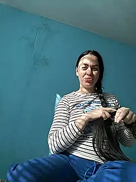 Stefaniyaxq online show from February 4, 2026, 10:10 am