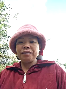 miomio-12 online show from October 27, 2025, 2:34 am