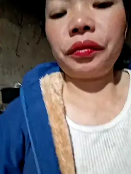 miomio-12 online show from November 15, 2025, 4:49 am