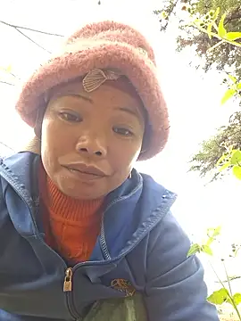 miomio-12 online show from November 4, 2025, 3:10 am