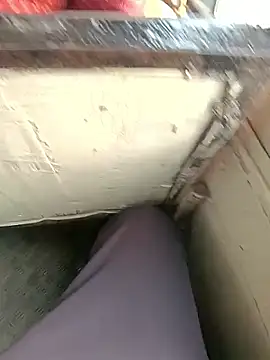 Snapshot of hemcrazy chatting on December 19, 2025, 10:28 am hemcrazy online show from December 19, 2025, 10:28 am