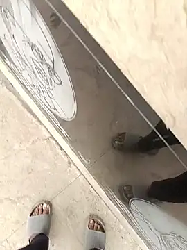 Snapshot of hemcrazy chatting on December 20, 2025, 2:03 am hemcrazy online show from December 20, 2025, 2:03 am