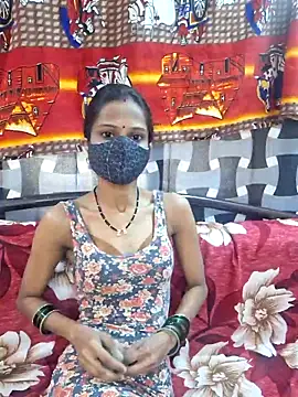 Snapshot of sexy_cpl_mh12 chatting on January 8, 2026, 4:40 am sexy cpl mh12 online show from January 8, 2026, 4:40 am