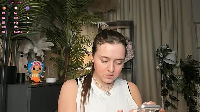 ThelmaJusto online show from March 20, 2026, 3:46 pm