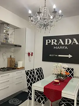 Snapshot of evedanger chatting on December 4, 2025, 4:06 pm evedanger online show from December 4, 2025, 4:06 pm