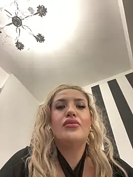 Snapshot of evedanger chatting on November 26, 2025, 9:48 pm evedanger online show from November 26, 2025, 9:48 pm