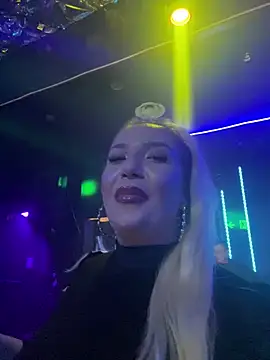 Snapshot of evedanger chatting on November 9, 2025, 2:15 am evedanger online show from November 9, 2025, 2:15 am