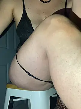 melisss2 online show from July 18, 2026, 1:47 am