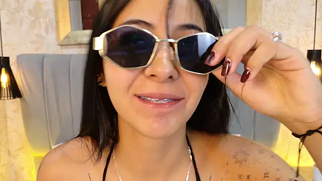 Snapshot of Tory_GB chatting on April 8, 2026, 3:30 am Tory GB online show from April 8, 2026, 3:30 am