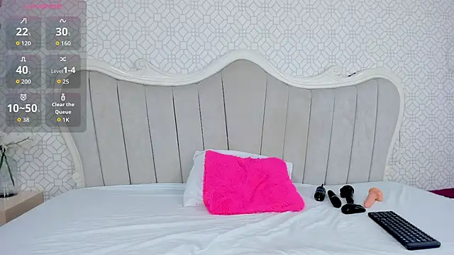 MarcelaCortes online show from November 29, 2025, 9:26 pm