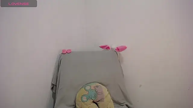 Snapshot of Keyli_sweet chatting on October 21, 2025, 7:46 pm Keyli sweet online show from October 21, 2025, 7:46 pm