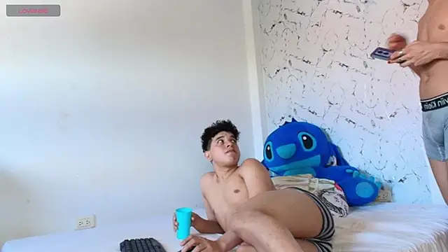 Snapshot of Dominic_king7 chatting on October 12, 2025, 7:48 pm Dominic king7 online show from October 12, 2025, 7:48 pm