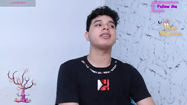 Snapshot of Dominic_king7 chatting on October 20, 2025, 11:05 pm Dominic king7 online show from October 20, 2025, 11:05 pm