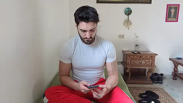 Al3xox02 online show from February 23, 2026, 1:01 pm