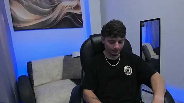 Snapshot of Leoo_Miller chatting on March 7, 2026, 4:08 am Leoo Miller online show from March 7, 2026, 4:08 am