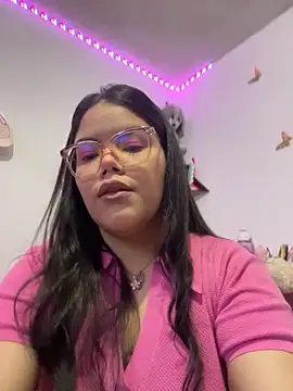 Snapshot of GabrielleMarsh1 chatting on October 21, 2025, 1:27 am GabrielleMarsh1 online show from October 21, 2025, 1:27 am