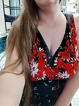 Snapshot of AugustRayn chatting on October 13, 2025, 2:18 pm AugustRayn online show from October 13, 2025, 2:18 pm