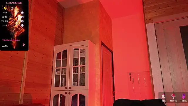 Snapshot of Lady_Shine chatting on November 16, 2025, 6:18 am Lady Shine online show from November 16, 2025, 6:18 am