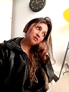 Snapshot of Nata-A77 chatting on October 20, 2025, 7:58 pm Nata-A77 online show from October 20, 2025, 7:58 pm